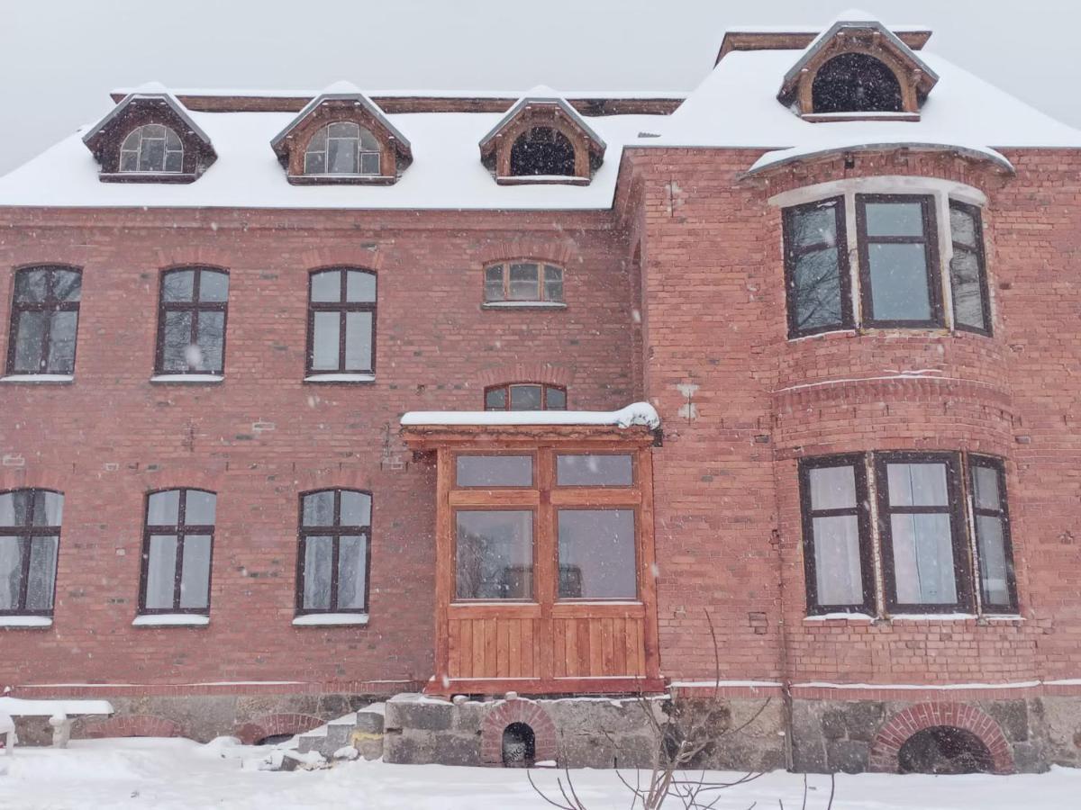 Sunny Bear Bed & Breakfast Jelenia Góra Buitenkant foto
