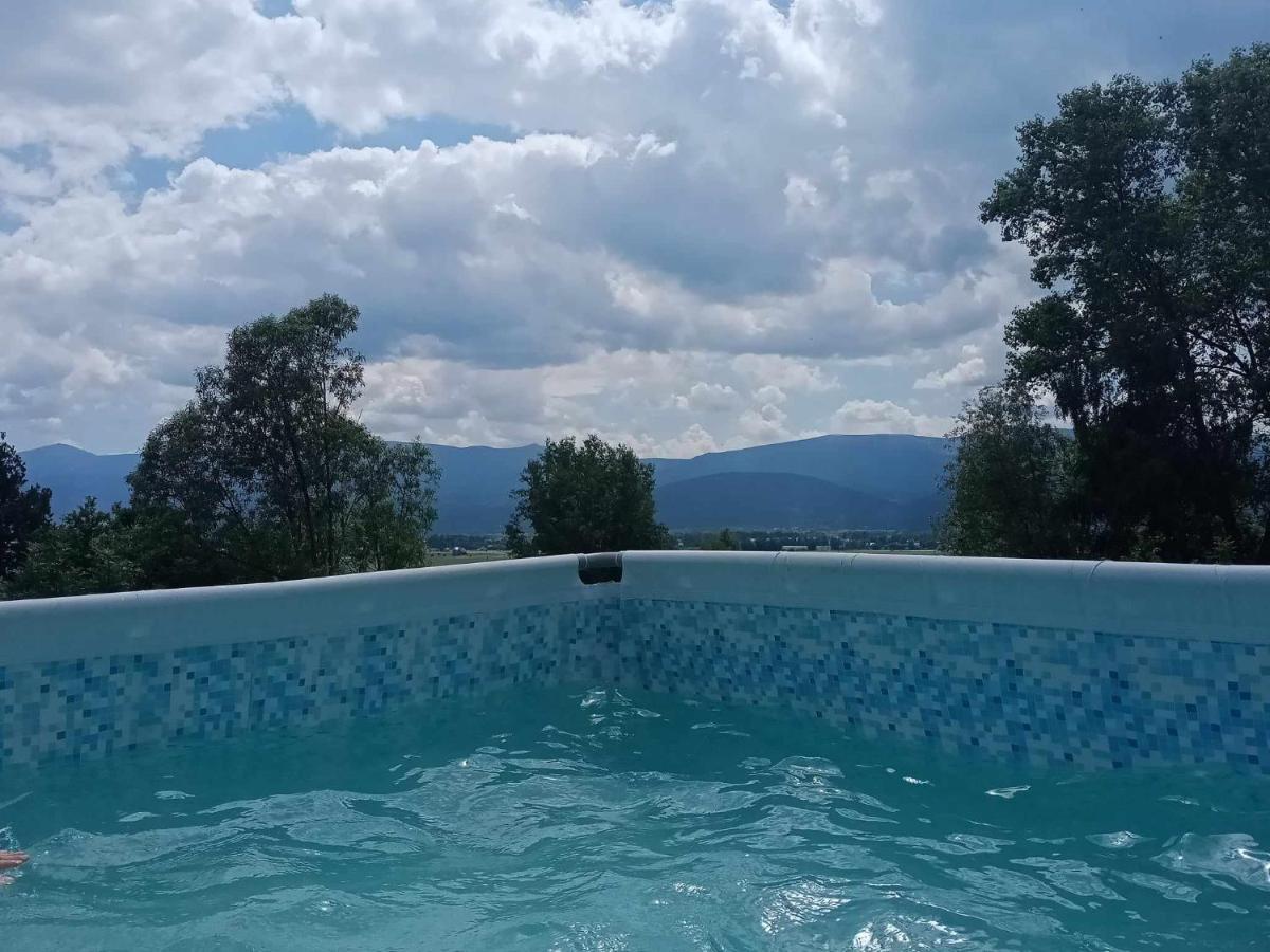 Sunny Bear Bed & Breakfast Jelenia Góra Buitenkant foto
